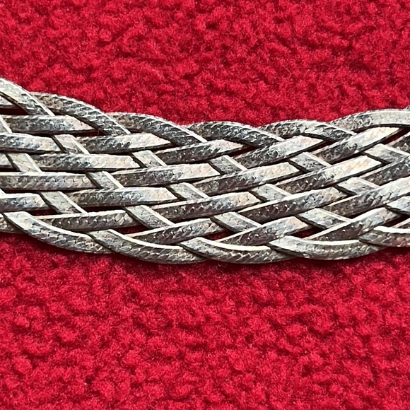 925 Stamped Sterling Silver Necklace - Picture 5 of 8